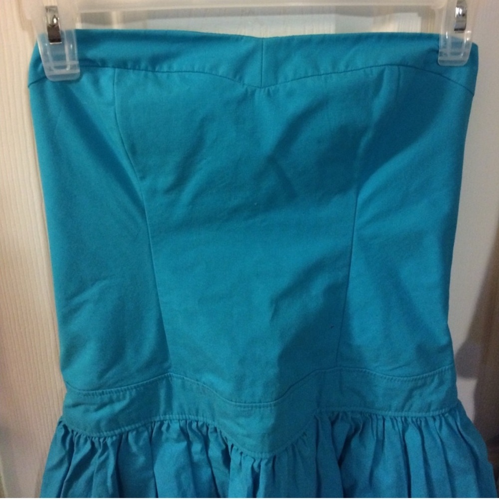 Blue strapless Hollister mini dress - Picture 2 of 5